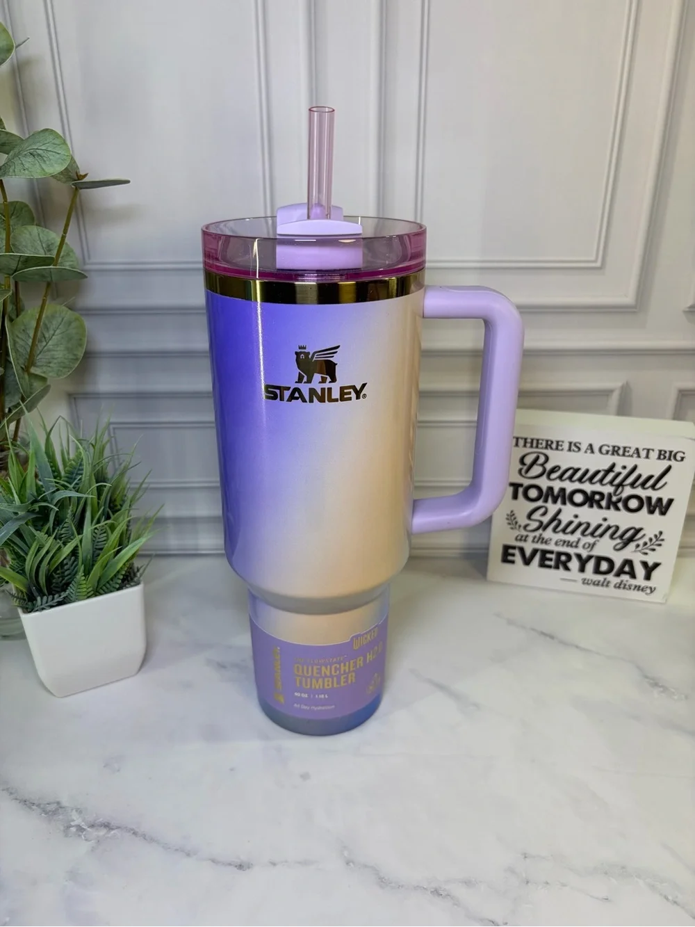 Stanley Glinda Wicked For Good 40oz BNWT